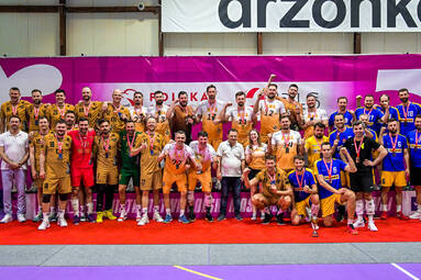 Mistrzowie na podium - finały i dekoracja uczestników ORLEN Mistrzostw Polski Masters w Drzonkowie [ZDJĘCIA]